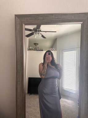 One-Shoulder Satin Evening Dress in purple